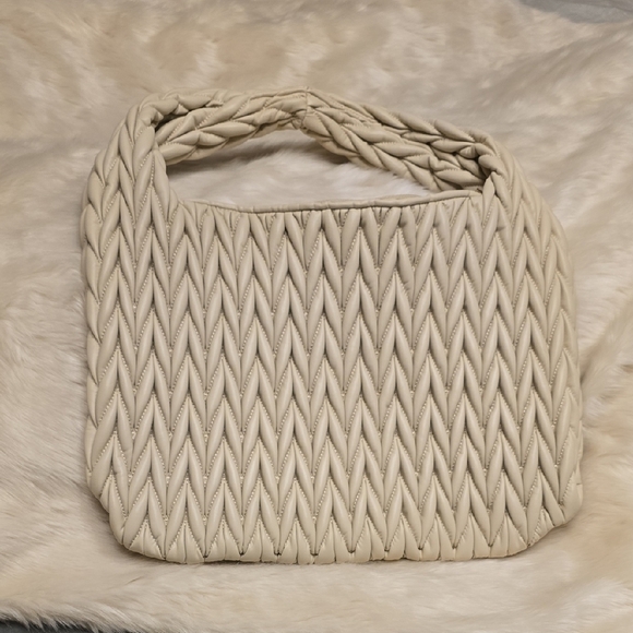 Shiraleah Cream Shoulder Bag with Quilted Texture